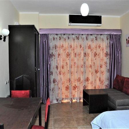 Studio H In Florenza Khamsin Хургада Екстер'єр фото